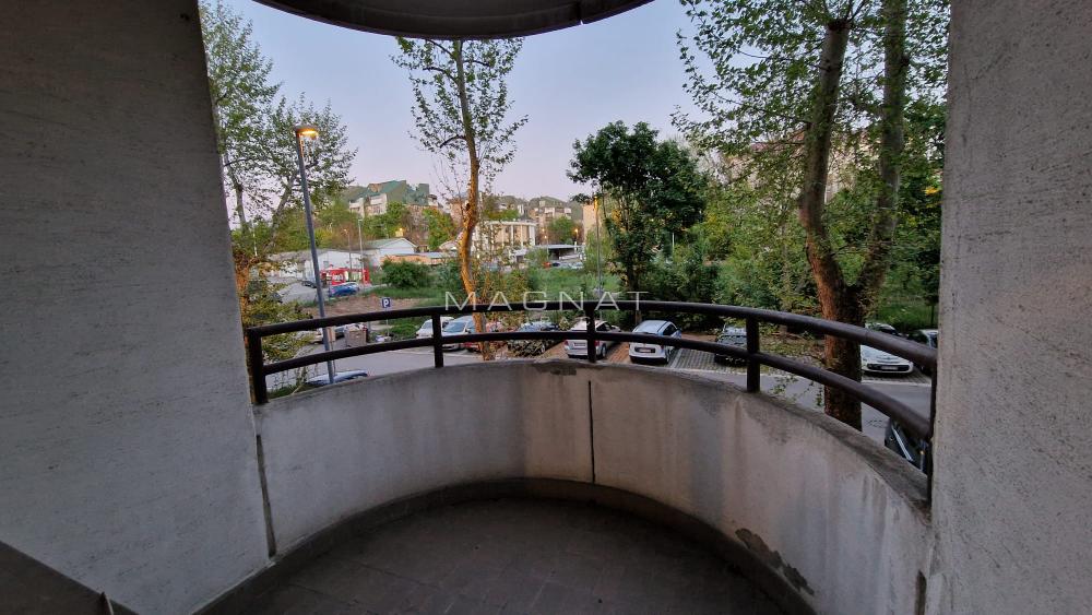 Slika 2 - Ratka Mitrovića, Troiposoban stan na prodaju, 91m2, 218.000€