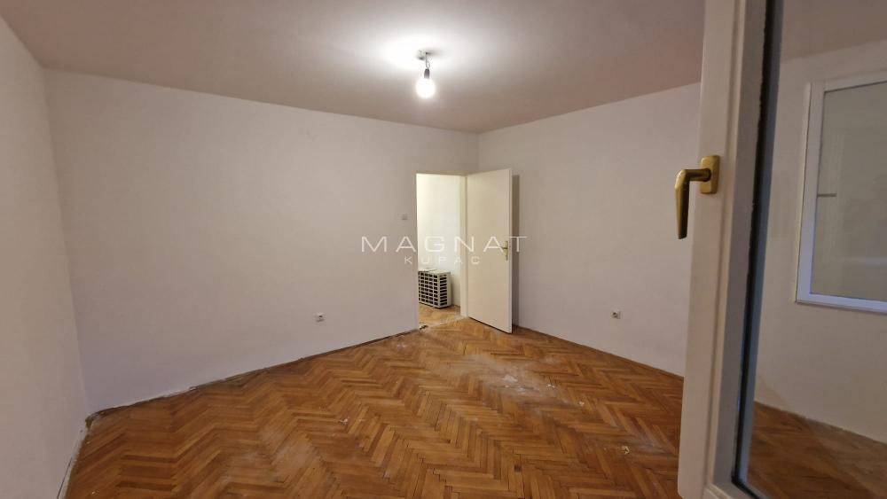 Slika 3 - Ratka Mitrovića, Troiposoban stan na prodaju, 91m2, 218.000€