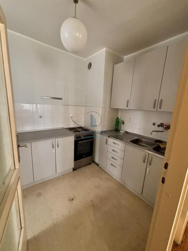 Slika 5 - Braće Srnić, Dvosoban stan za izdavanje, 65m2, 400€