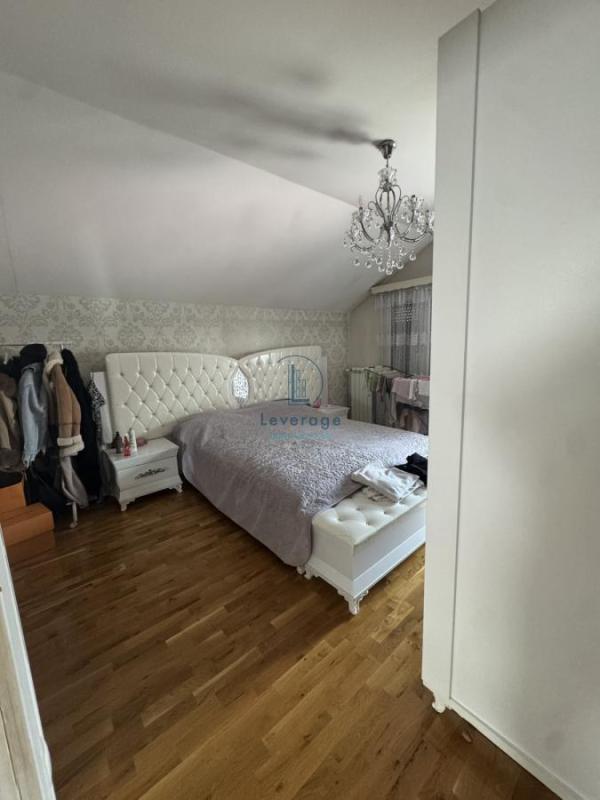 Slika 7 - Suvoborska,  Kuća za izdavanje, 180m2, 1.700€