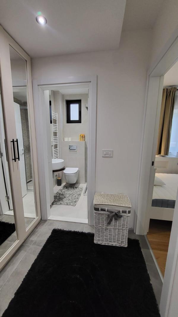 Slika 10 - Kralja Vladimira, Dvosoban stan za izdavanje, 40m2, 750€