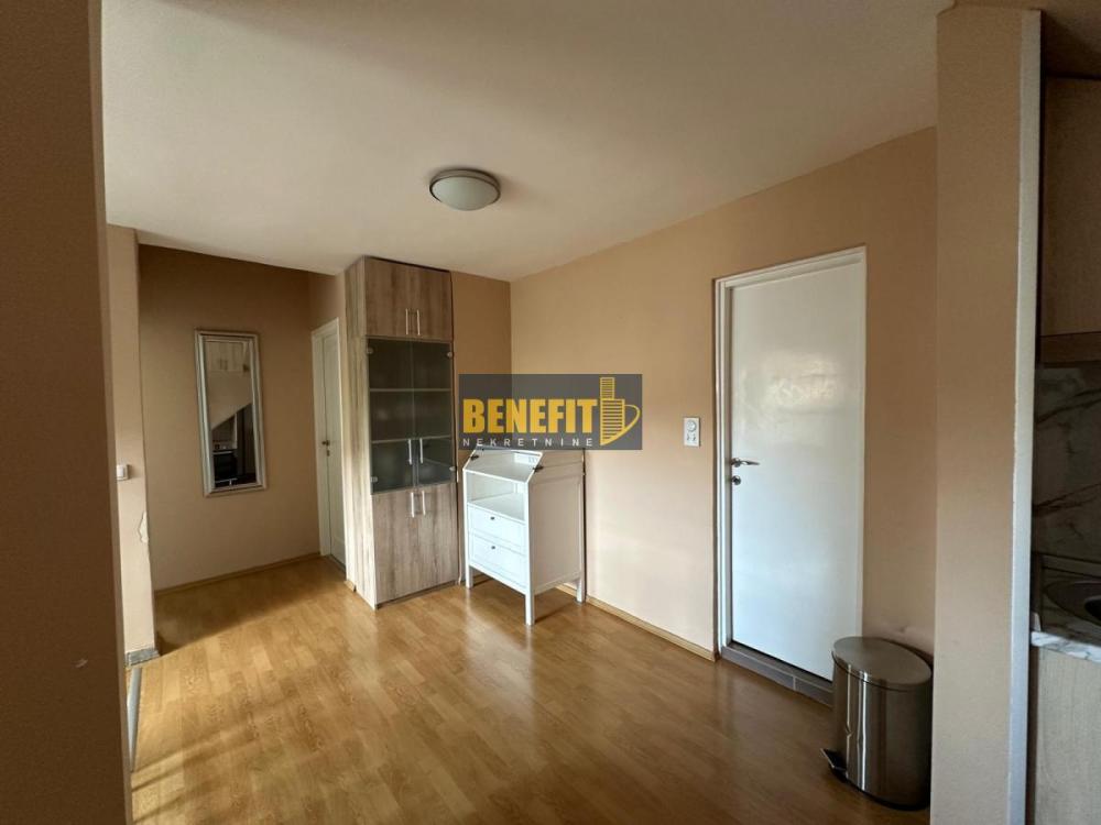 Slika 10 - Petosoban stan na prodaju, 118m2, 279.000€