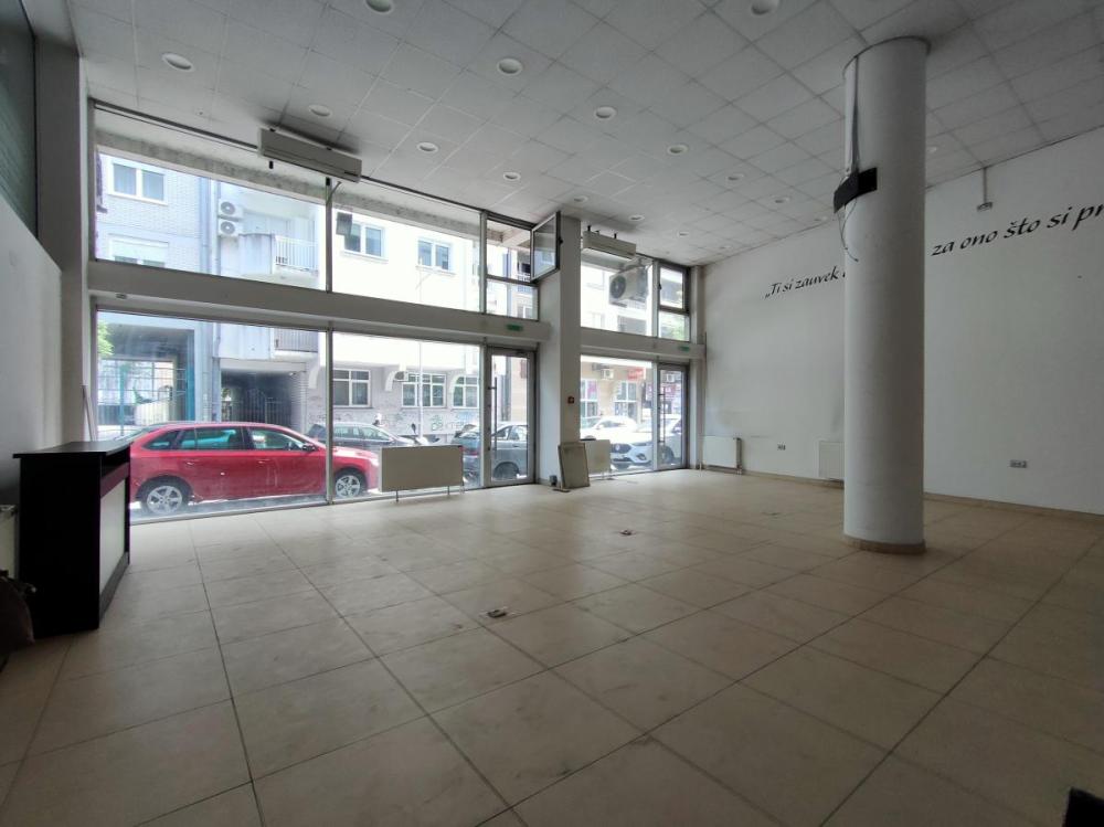 Slika 7 -  Lokal na prodaju, 229m2, 452.000€