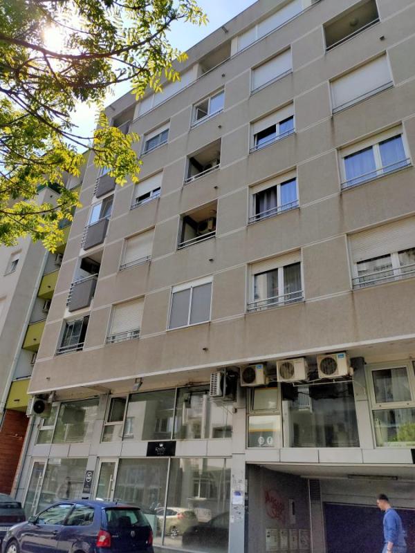 Slika 2 -  Lokal na prodaju, 229m2, 452.000€