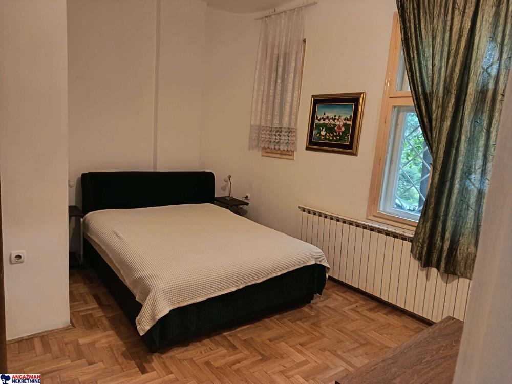 Slika 3 - Kalenićeva, Trosoban stan za izdavanje, 70m2, 850€