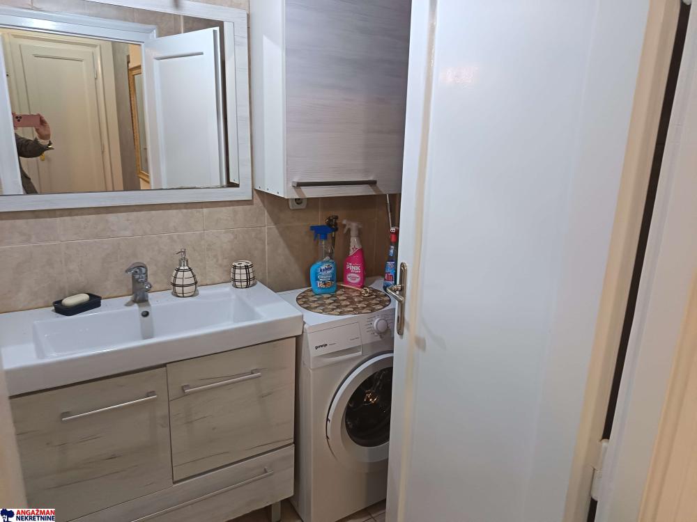 Slika 2 - Kalenićeva, Trosoban stan za izdavanje, 70m2, 850€