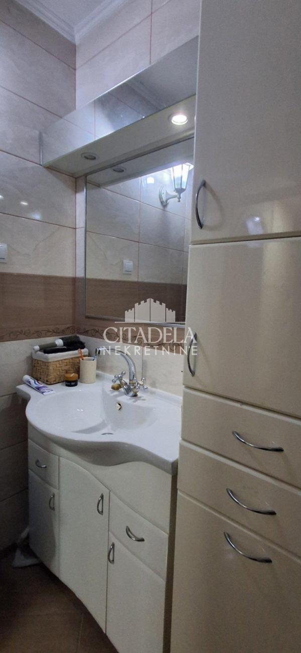 Slika 10 - Tome Maksimovića, Dvoiposoban stan na prodaju, 66m2, 238.000€