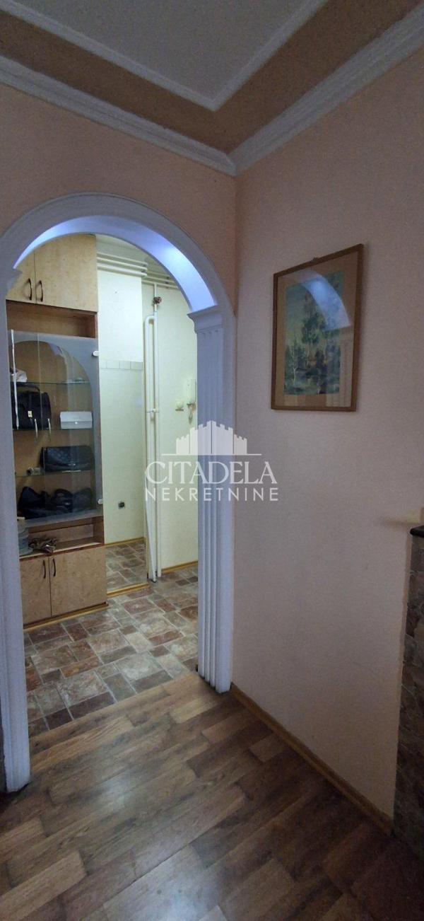 Slika 6 - Tome Maksimovića, Dvoiposoban stan na prodaju, 66m2, 238.000€