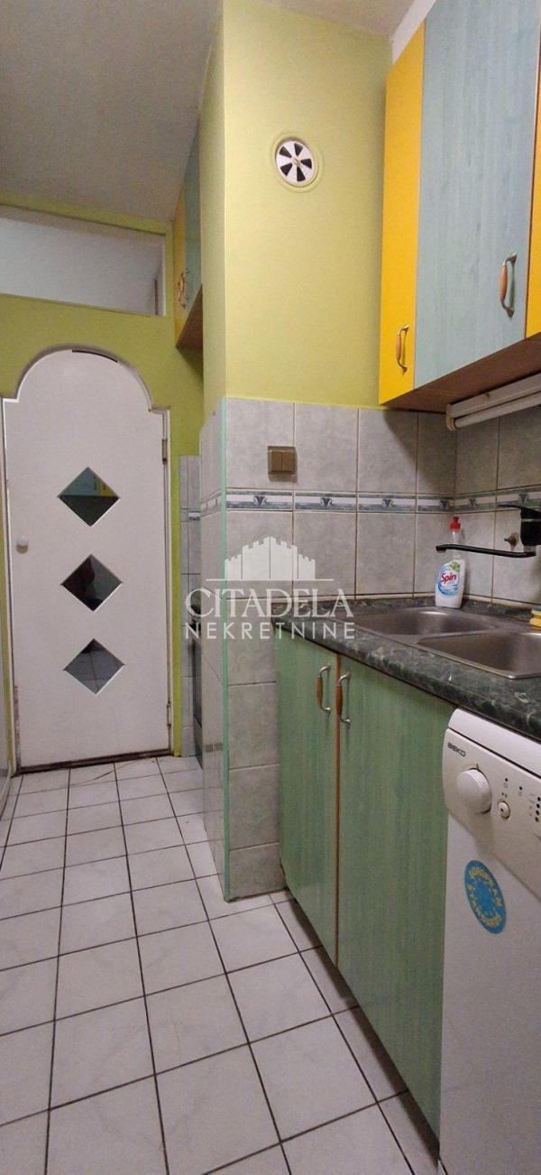 Slika 3 - Tome Maksimovića, Dvoiposoban stan na prodaju, 66m2, 238.000€
