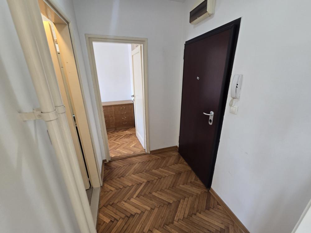 Slika 9 - Radoslava Grujića, Jednoiposoban stan za izdavanje, 40m2, 550€