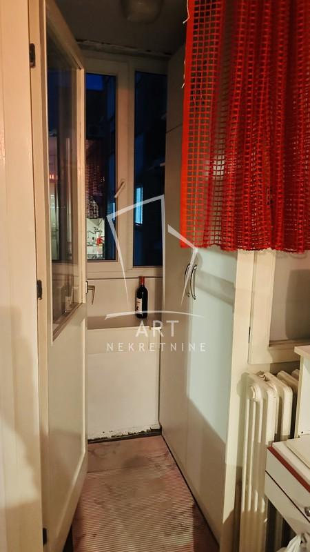 Slika 10 - Matice Srpske, Trosoban stan za izdavanje, 66m2, 600€