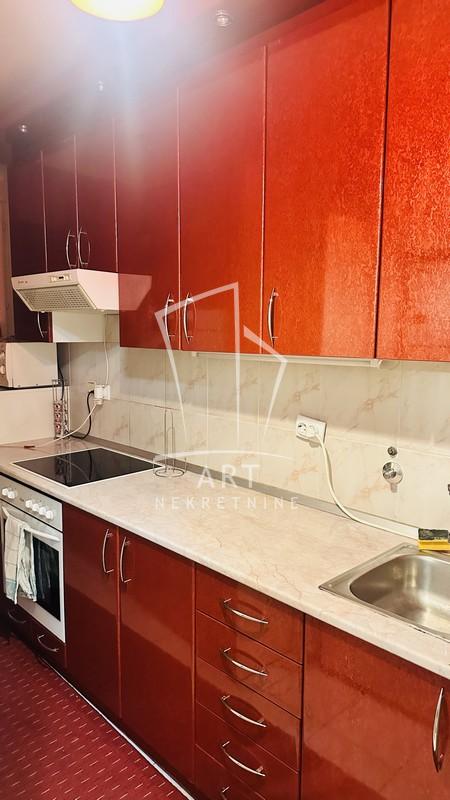 Slika 7 - Matice Srpske, Trosoban stan za izdavanje, 66m2, 600€