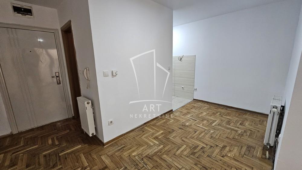 Slika 4 - Rudi Čajaveca, Jednoiposoban stan na prodaju, 23m2, 61.000€