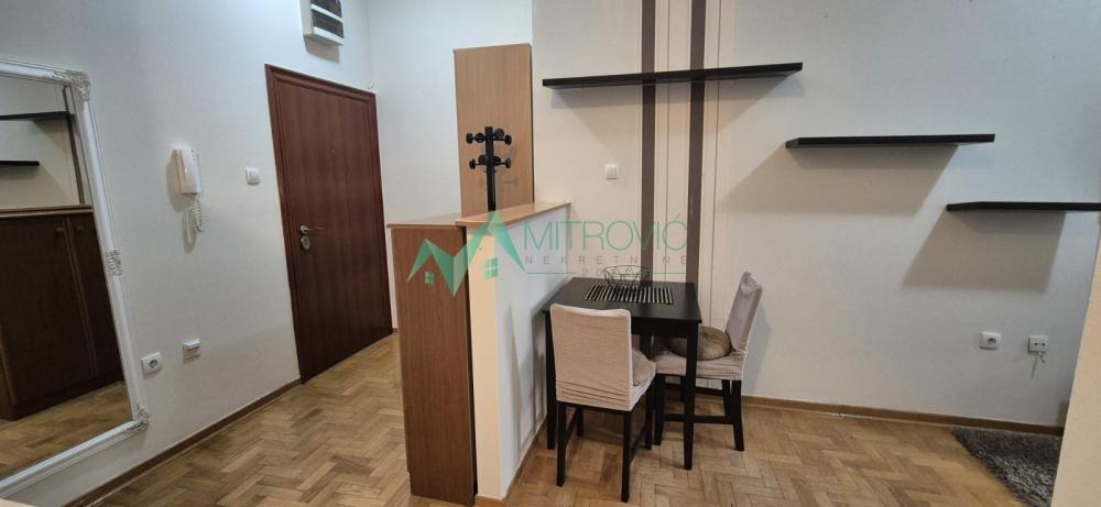 Slika 5 - Jednoiposoban stan za izdavanje, 36m2, 350€