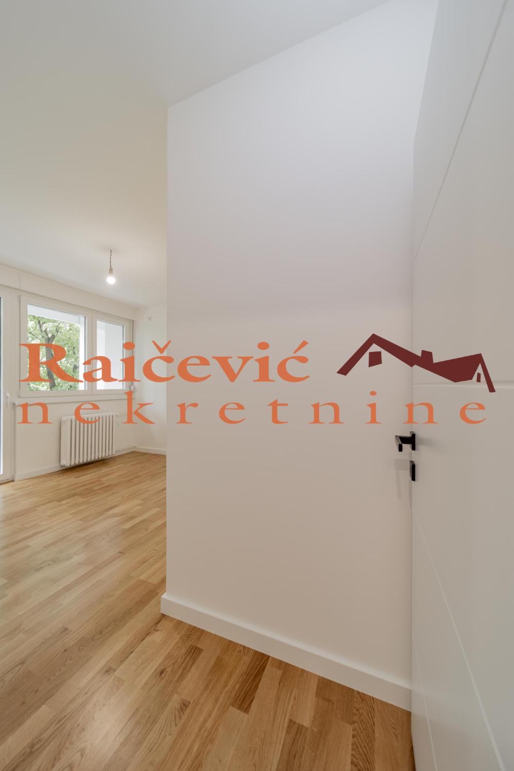 Slika 3 - Sava Burica, Dvoiposoban stan na prodaju, 61m2, 205.000€