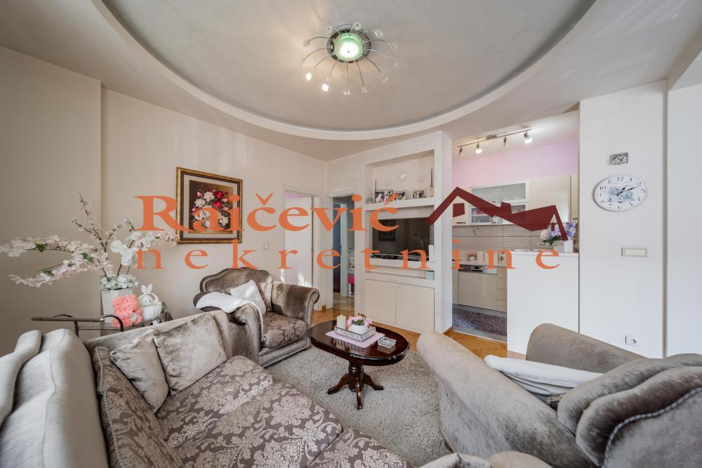 Slika 2 - Dragana Rakica, Dvoiposoban stan na prodaju, 68m2, 249.000€