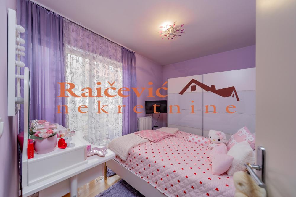 Slika 10 - Dragana Rakica, Dvoiposoban stan na prodaju, 68m2, 249.000€