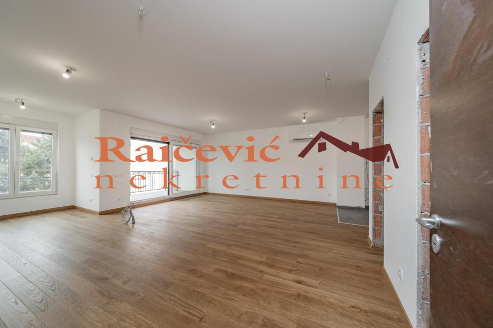 Slika 1 - Sumatovacka, Trosoban stan na prodaju, 92m2, 380.000€