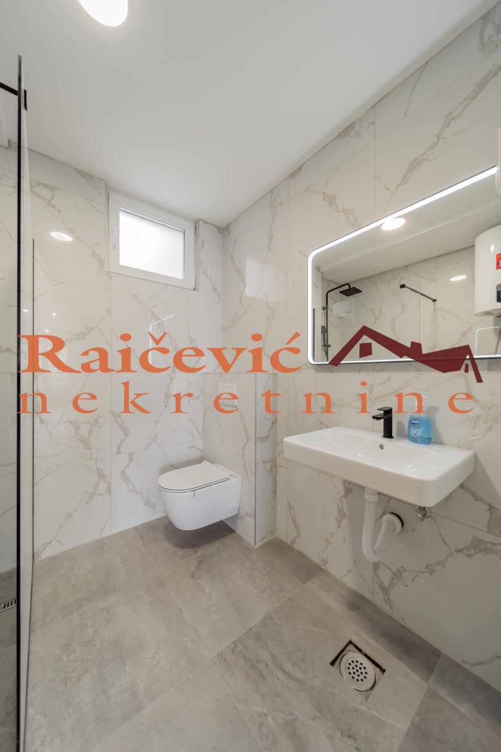 Slika 8 - Sumatovacka, Trosoban stan na prodaju, 92m2, 380.000€