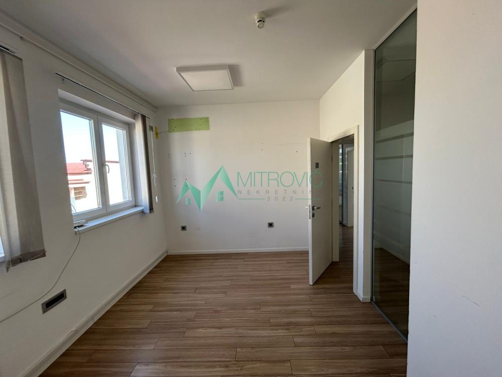 Slika 7 -  Lokal za izdavanje, 290m2, 3.190€