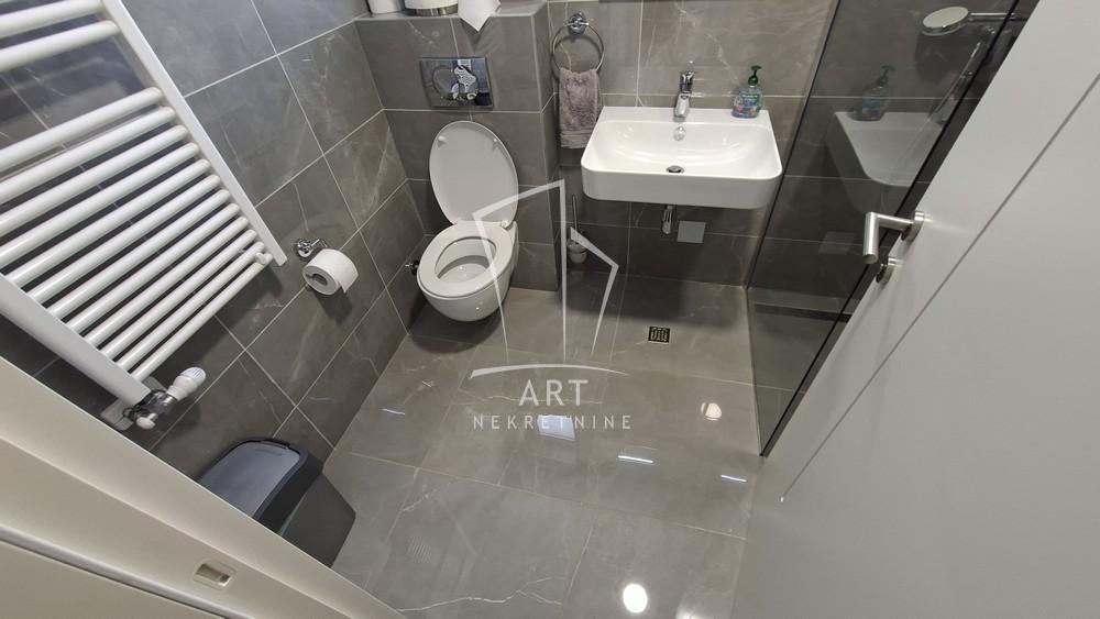 Slika 11 - Tadije Sondermajera, Četvorosoban stan za izdavanje, 110m2, 1.800€