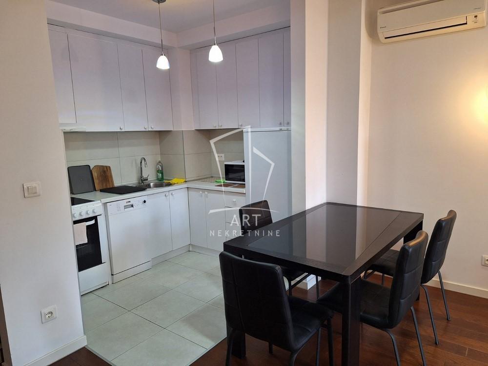 Slika 3 - Uroša Martinovića, Dvosoban stan za izdavanje, 55m2, 900€