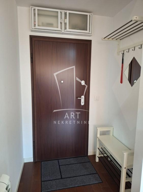 Slika 11 - Uroša Martinovića, Dvosoban stan za izdavanje, 55m2, 900€