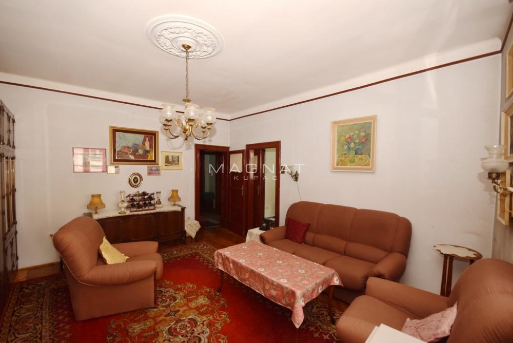 Slika 1 - Molerova, Trosoban stan na prodaju, 75m2, 330.000€