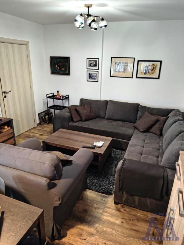 Slika 2 - Dvosoban stan za izdavanje, 320€