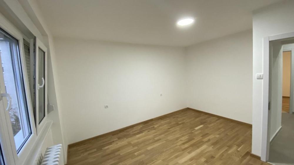 Slika 8 - Dvoiposoban stan na prodaju, 54m2, 155.000€