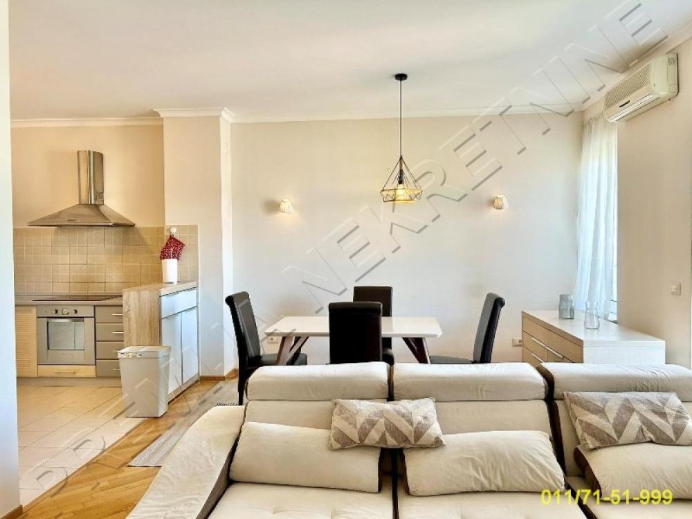 Slika 2 - Novopazarska, Trosoban stan za izdavanje, 110m2, 1.500€