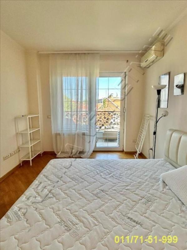 Slika 10 - Novopazarska, Trosoban stan za izdavanje, 110m2, 1.500€