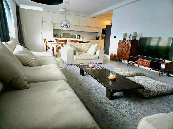 Slika 2 - Palmotićeva, Trosoban stan na prodaju, 73m2, 495.000€