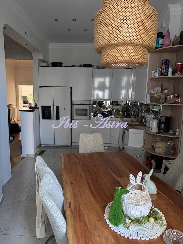 Slika 4 - Strahinjića Bana, Trosoban stan na prodaju, 108m2, 620.000€