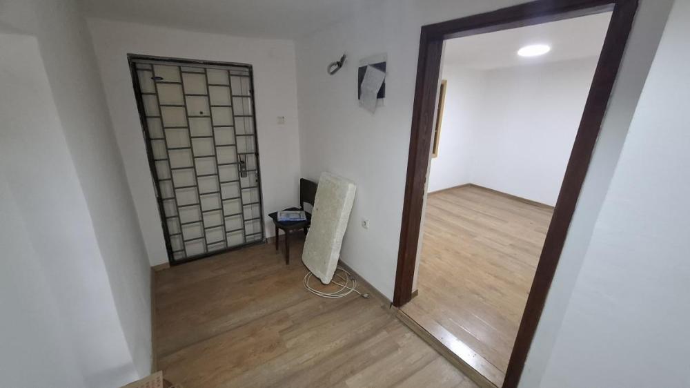 Slika 4 -  Lokal za izdavanje, 50m2, 500€
