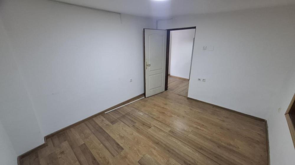 Slika 6 -  Lokal za izdavanje, 50m2, 500€