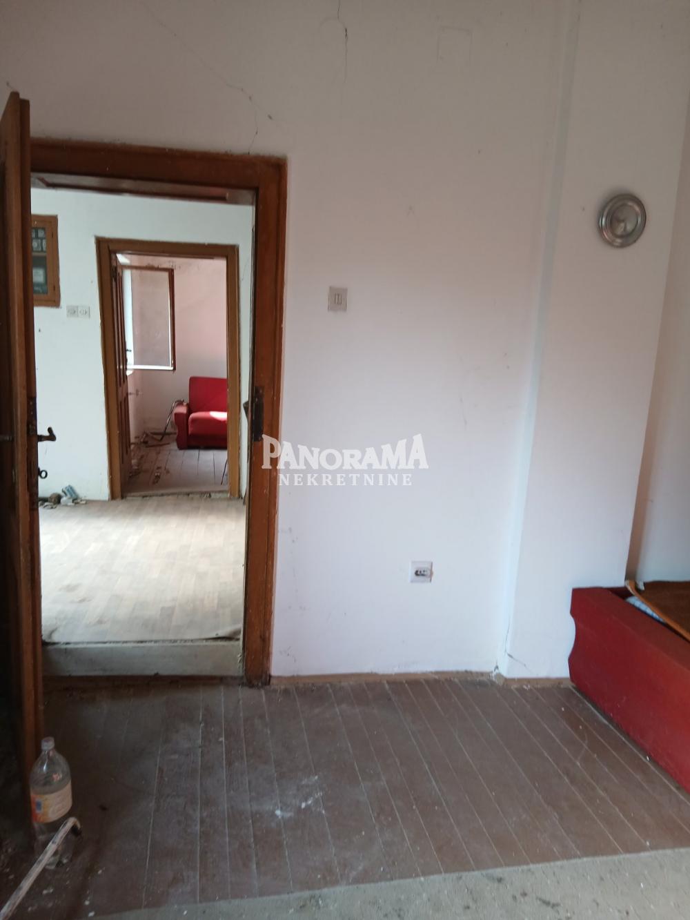 Slika 3 - Magistralna,  Kuća na prodaju, 135m2, 270.000€