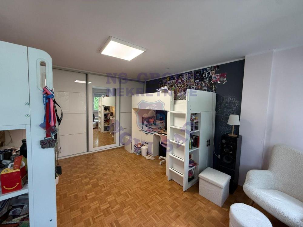 Slika 7 - Bulevar Oslobođenja, Trosoban stan na prodaju, 75m2, 224.030€