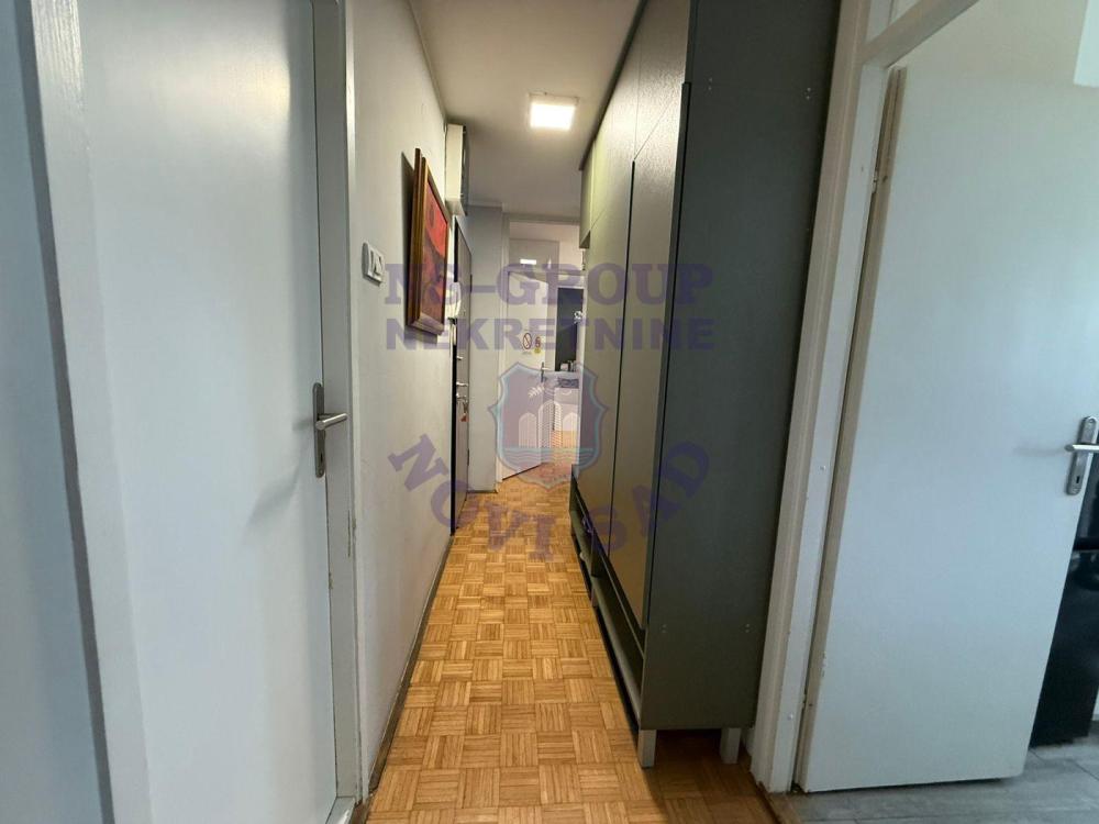 Slika 10 - Bulevar Oslobođenja, Trosoban stan na prodaju, 75m2, 224.030€