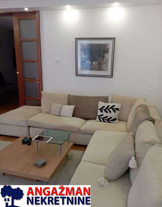 Slika 1 - Alekse Nenadovića , Četvorosoban stan na prodaju, 103m2, 460.000€