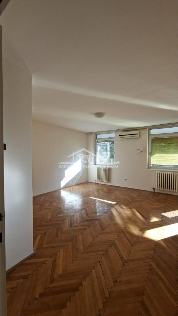 Slika 1 - Ilije Stojadinovića, Jednoiposoban stan za izdavanje, 51m2, 400€