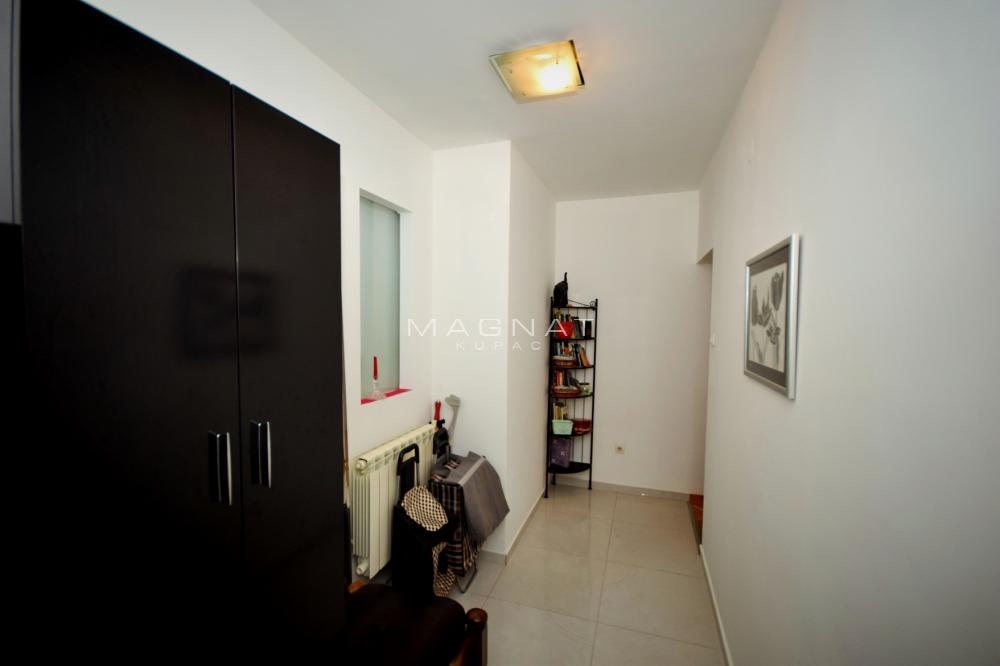 Slika 9 - Troiposoban stan na prodaju, 76m2, 360.000€