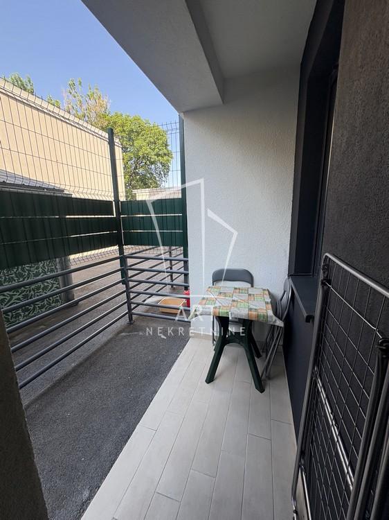 Slika 10 - 21. divizije, Jednoiposoban stan za izdavanje, 30m2, 450€