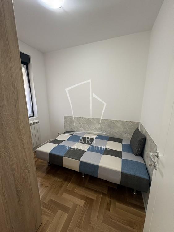 Slika 6 - 21. divizije, Jednoiposoban stan za izdavanje, 30m2, 450€