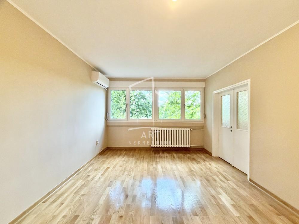 Slika 2 - Aleksinačkih rudara, Dvosoban stan za izdavanje, 67m2, 1.100€