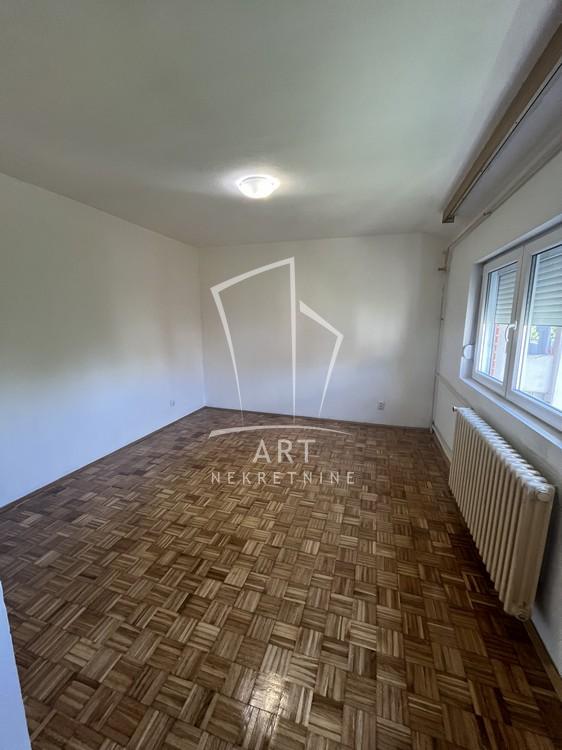 Slika 2 - Đorđa Stojkovića,  Stan za izdavanje, 26m2, 230€