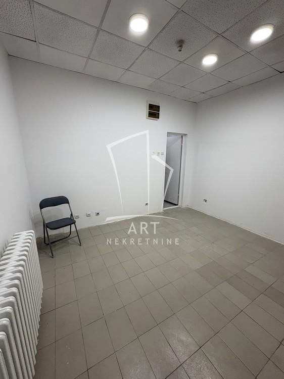 Slika 1 - Bulevar Mihajla Pupina,  Lokal na prodaju, 14m2, 44.000€