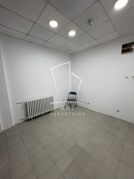 Slika 2 - Bulevar Mihajla Pupina,  Lokal na prodaju, 14m2, 44.000€