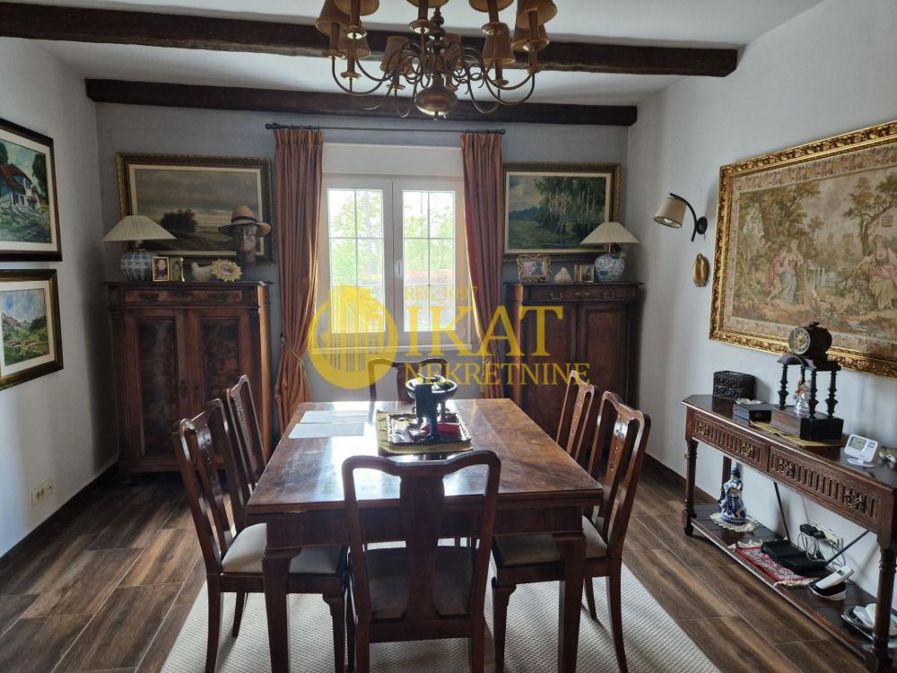 Slika 4 - Radomira Stanojevića, Kuća na prodaju, 356m2, 480.000€