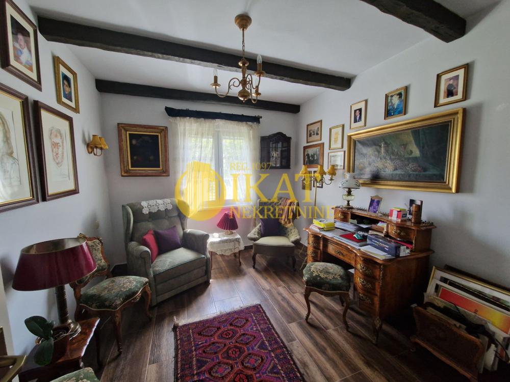 Slika 6 - Radomira Stanojevića, Kuća na prodaju, 356m2, 480.000€